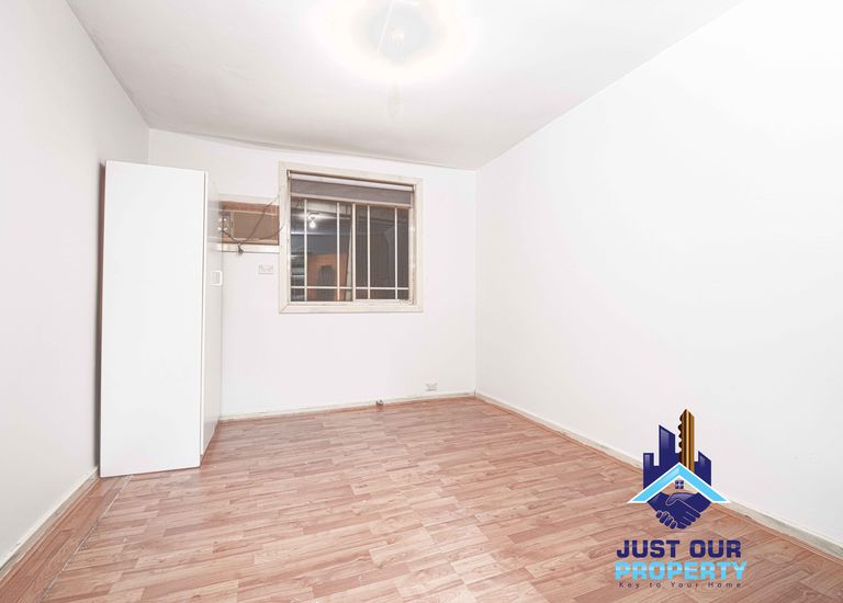 32 Clarence Street, Condell Park