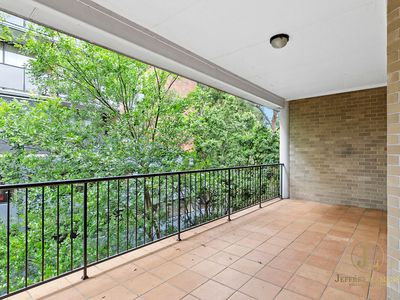 4 / 211A Wigram Road, Forest Lodge