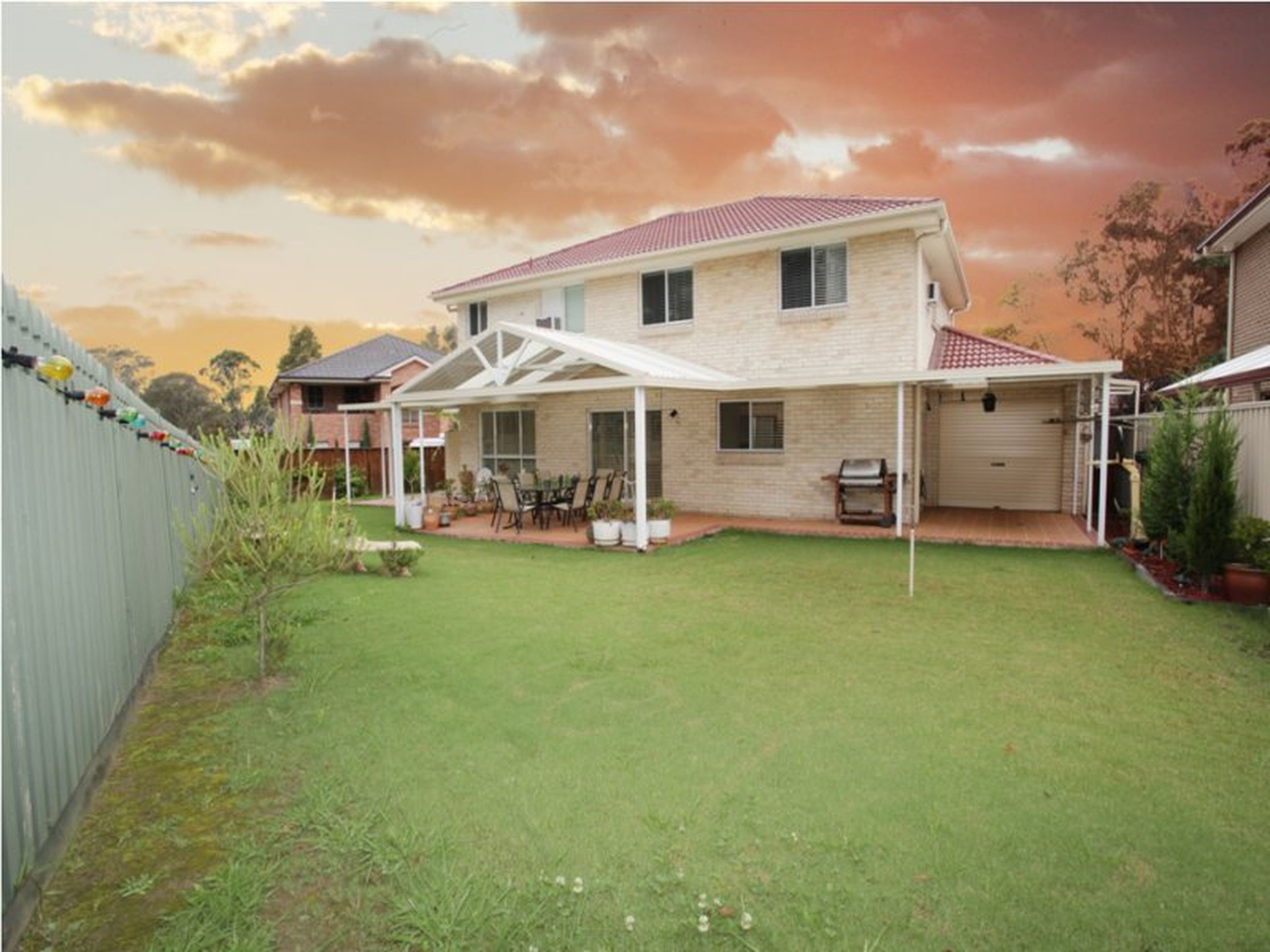 2 Fairwater Court, GLENMORE PARK