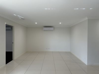 1 / 29 Harrow St, Cambooya