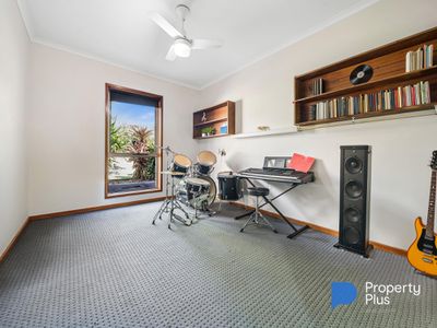 22 Emmett Street, Golden Square