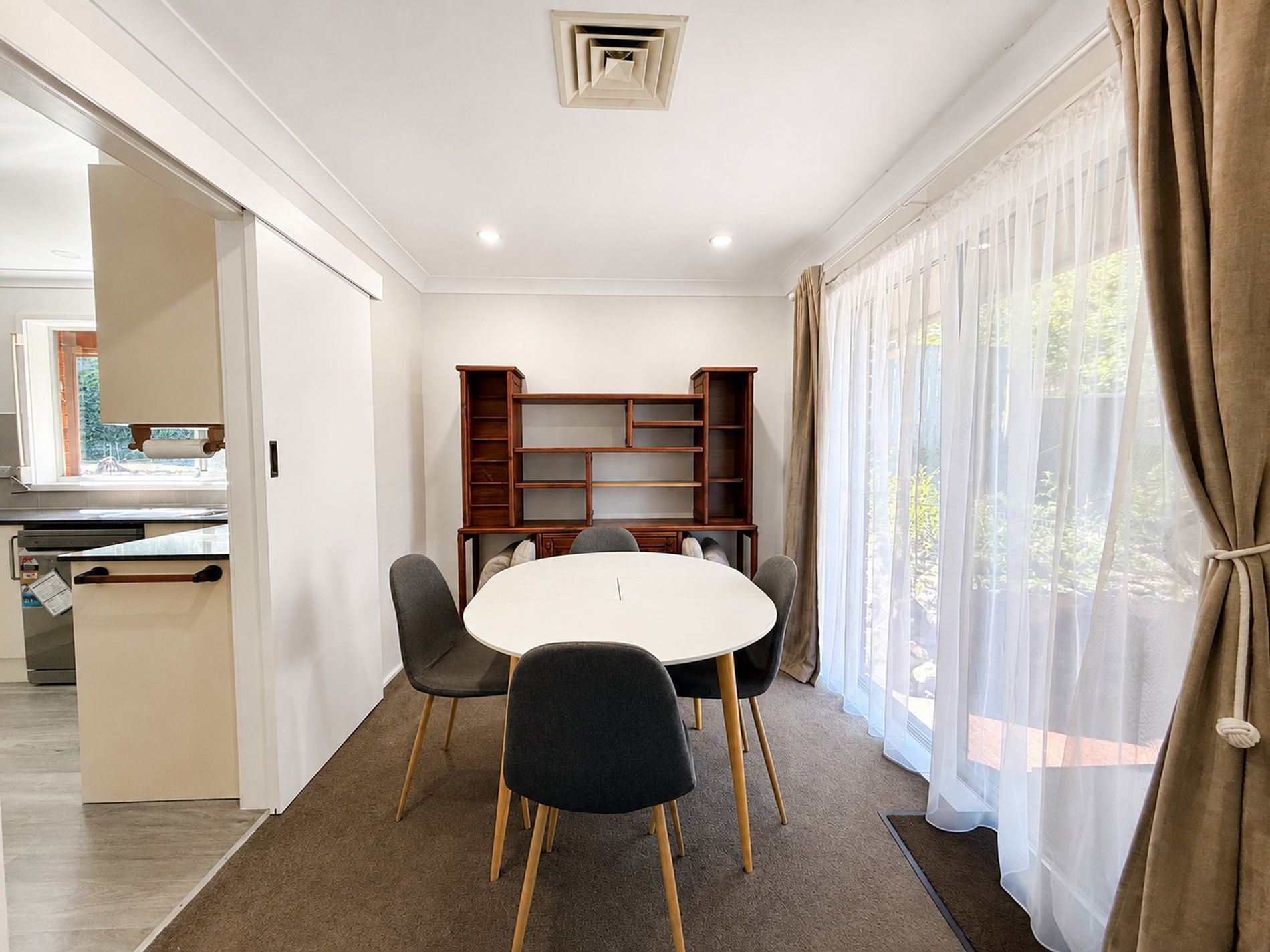 127 KOLOONA AVENUE, Mount Keira