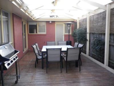 2 / 381 Blackburn Road, Burwood East