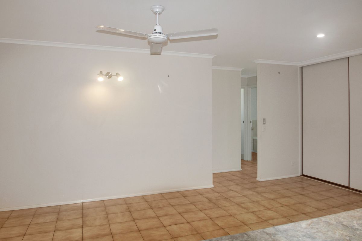 8 Thompson Crescent, Tewantin