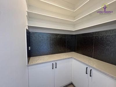 26 Zippy Circuit, Tarneit