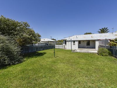 6 Brooks Street, Millicent