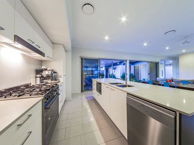 24 Esk Cr, Wakerley