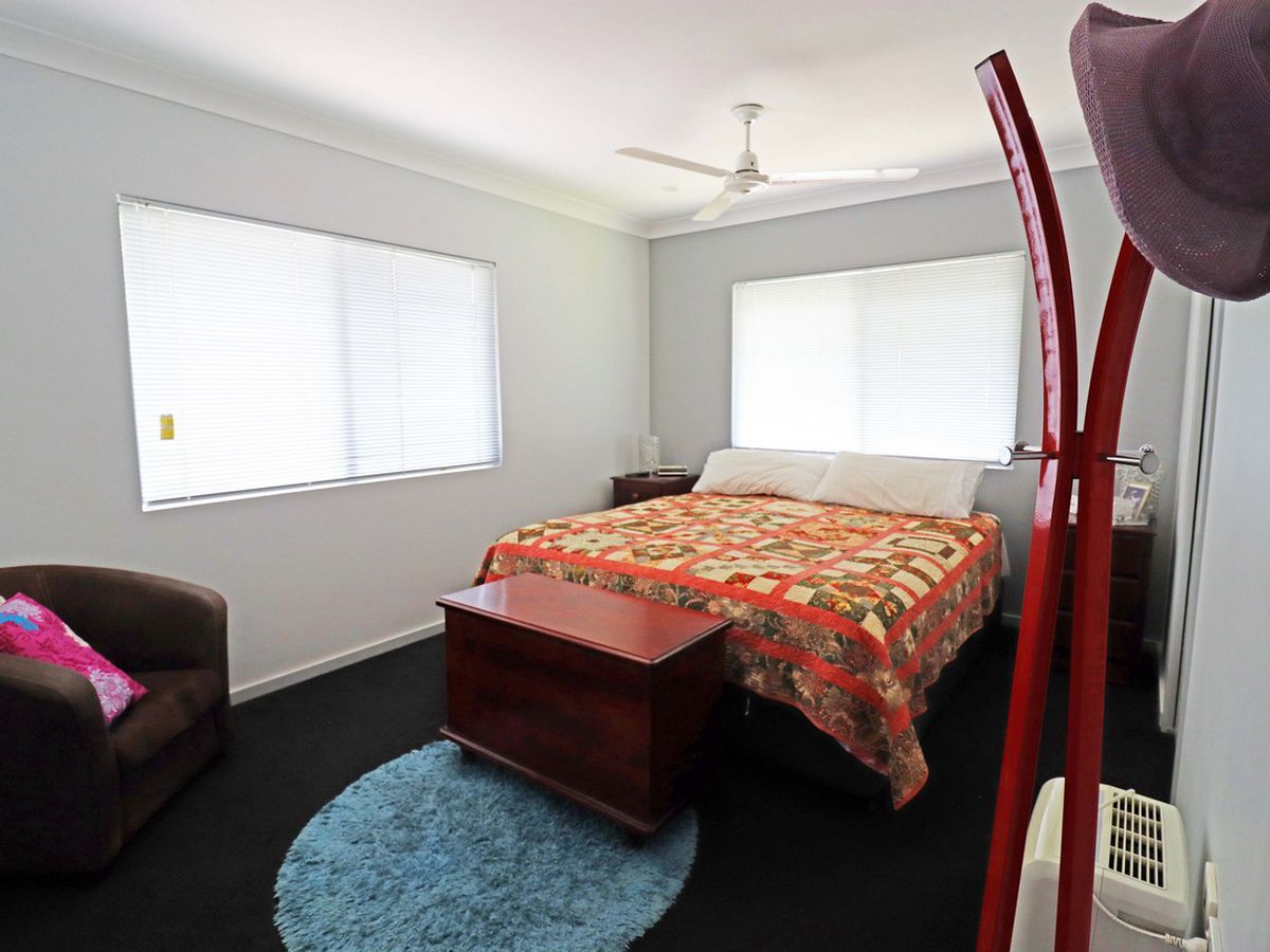 34 STORER STREET, Atherton