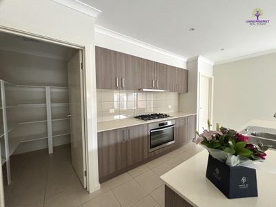 40 Parliament Street, Point Cook