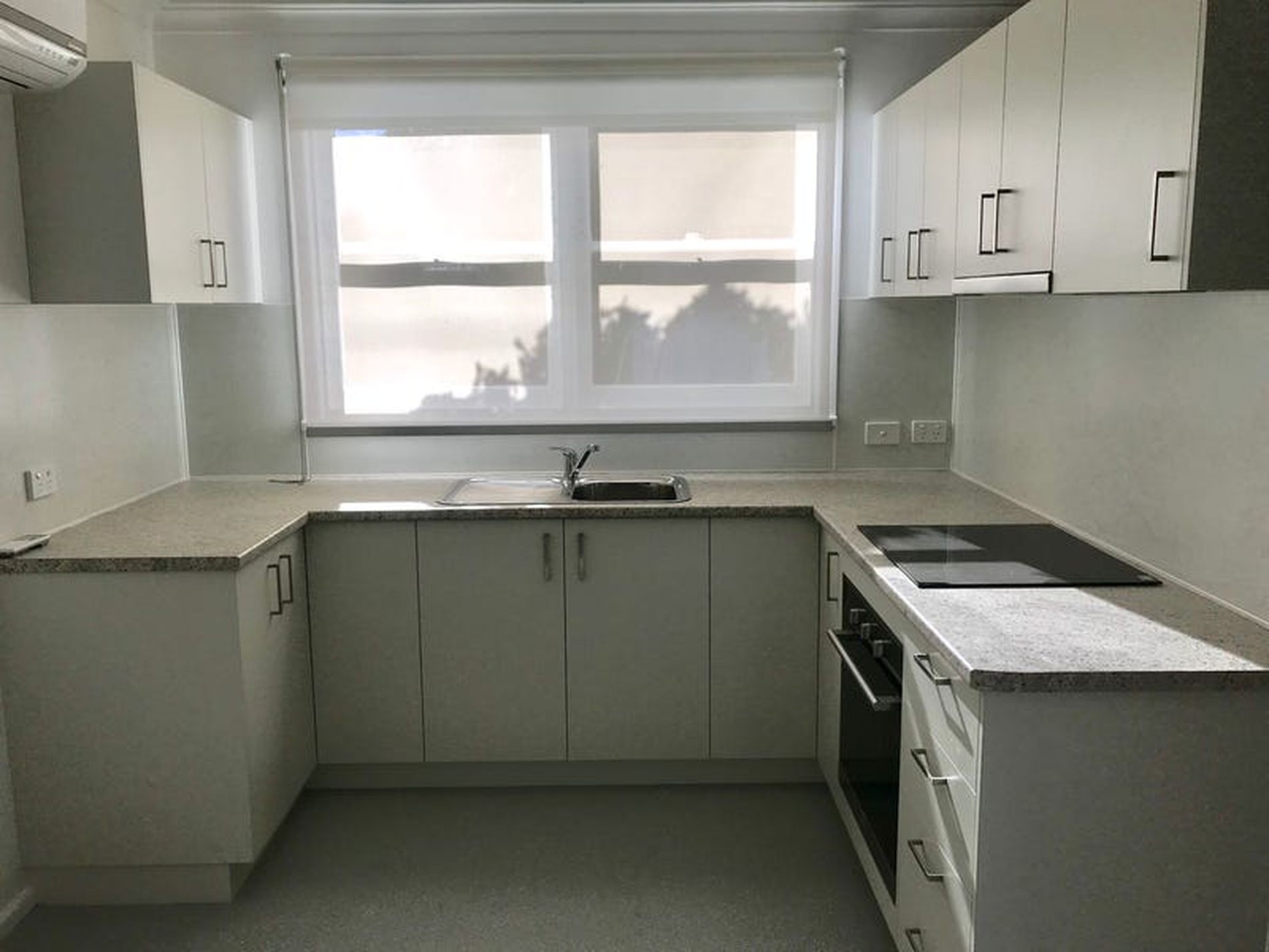 1 / 35 Clonard Avenue, Geelong West