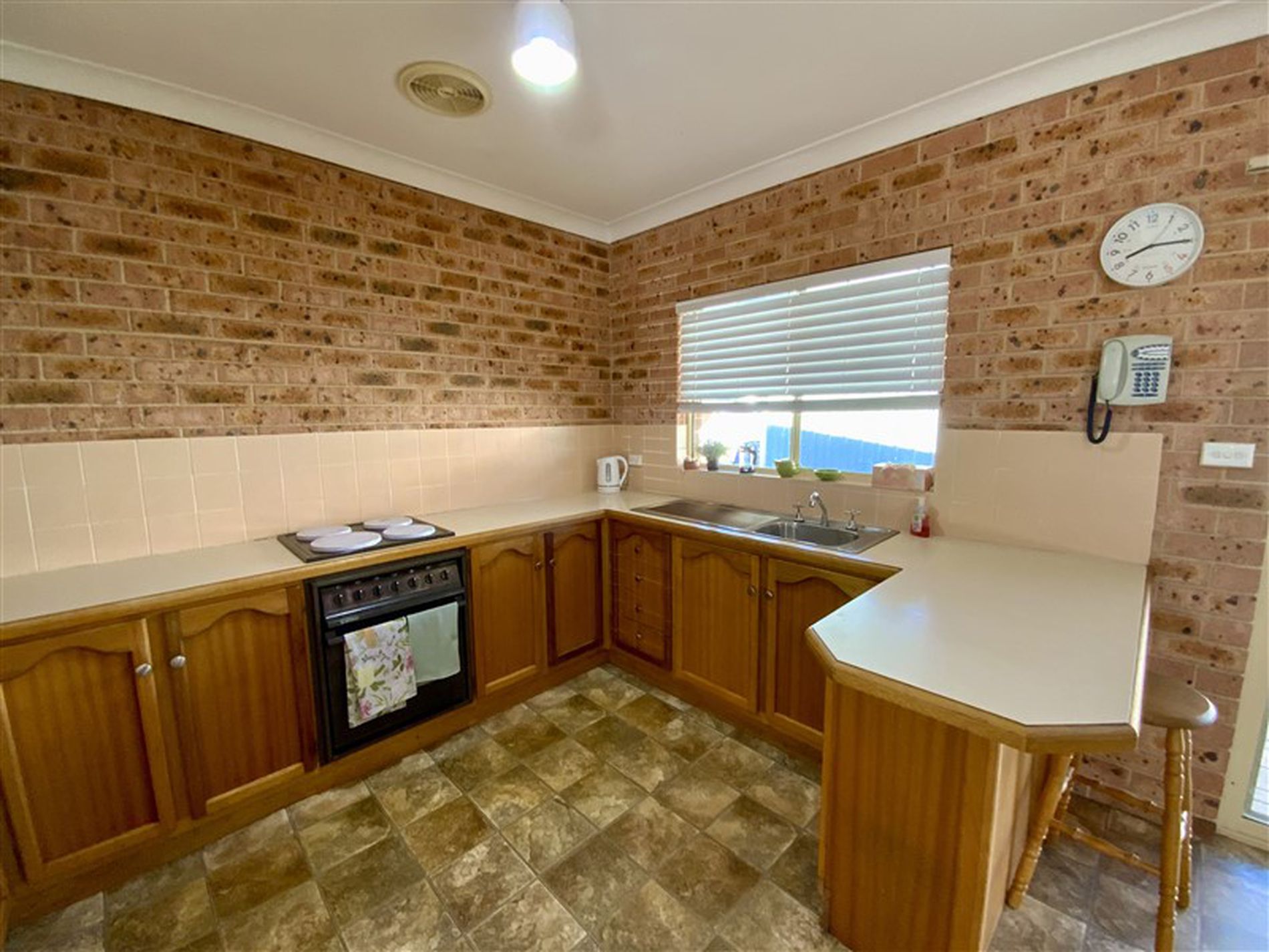 1/124 York Street, Forbes