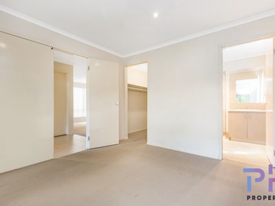 2A Symonds Street, Golden Square