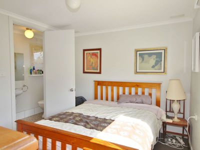 11 Moorhead Street, Eden