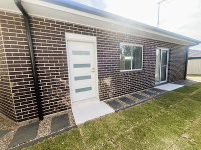 Granny flat @ 1 / 830 Hume Highway, Bass Hill