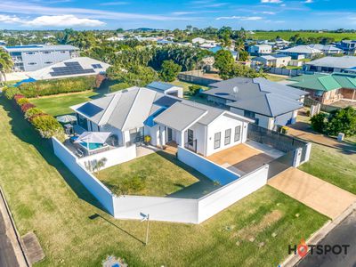 5 Cove Street, Burnett Heads