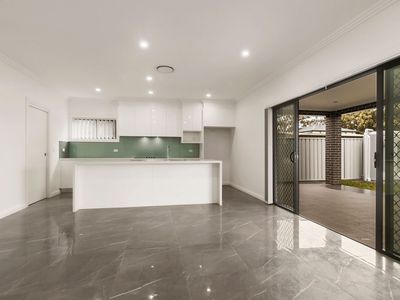 63B Rugby Crescent, Chipping Norton