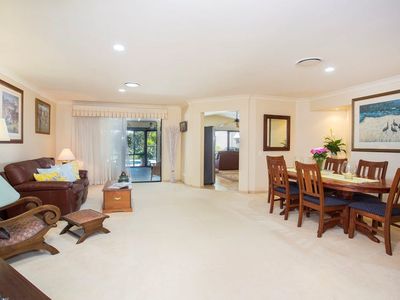 2 Noosa Banks Drive, Tewantin