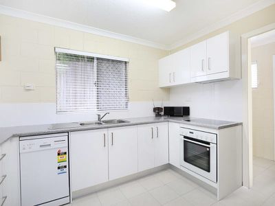 1 / 2 Pettigrew Street, Mooloolaba