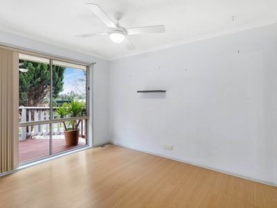 1 / 4 Maxwell Court, Langwarrin