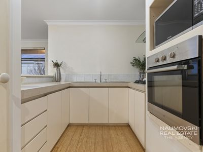 2 / 285 Main Street, Balcatta
