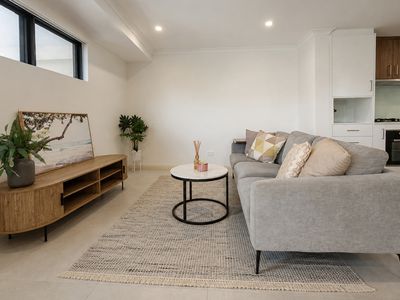 8 / 10 Trink Street, Cloverdale