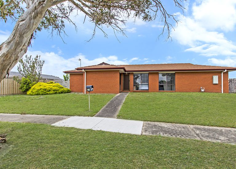 13 Shirva Crescent, Portland