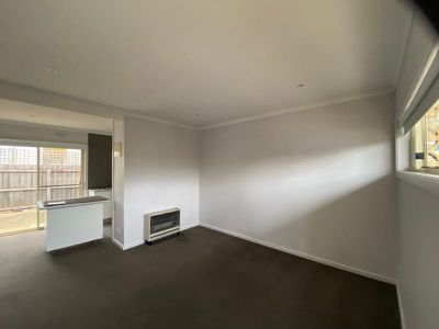 3 / 11 Karoomba Avenue, Herne Hill