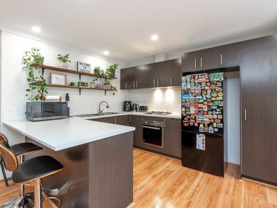 8B Lancing Way, Balga