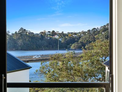 4 Marine Parade, Hobsonville