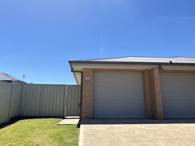13A Turon Crescent, Dubbo