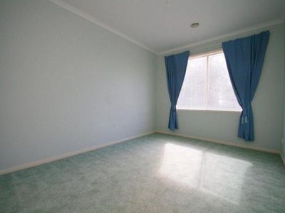 2 Brookville Avenue, Werribee