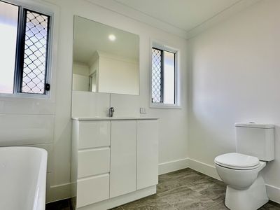 6 Hugo St, Rosewood