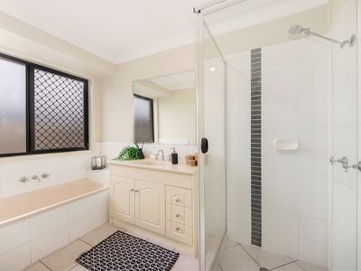 39 Helen Street, North Booval