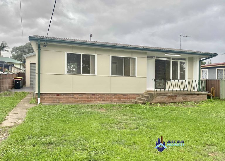 29 Naranghi Street, Busby 29 Naranghi Street, Busby