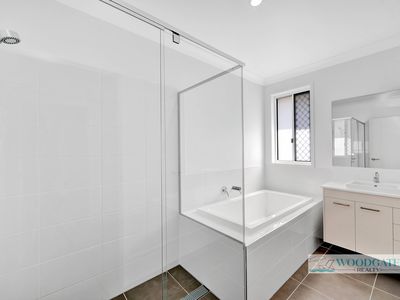 73 OCEAN VIEW DRIVE, Woodgate