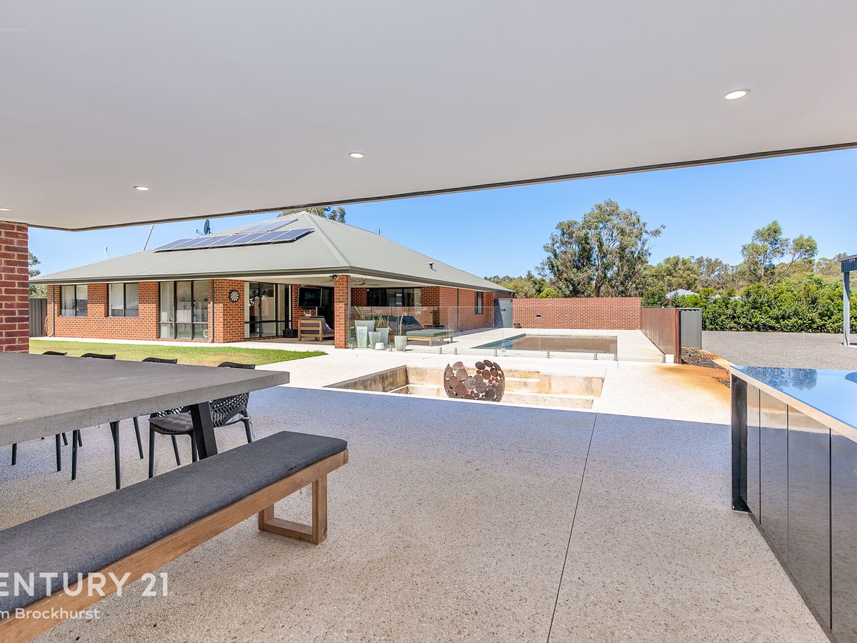 26 Jersey Road, Oakford
