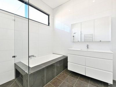 4 Marinea Street, Arncliffe