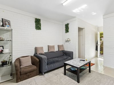 4 / 22 Chester Avenue, Dianella