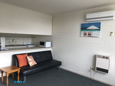 4 / 62 Western Beach Road, Geelong