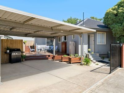 1 / 6 Inga Court , Chadstone
