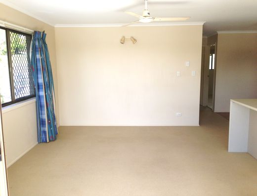 Noosa Heads unit for rent image 3