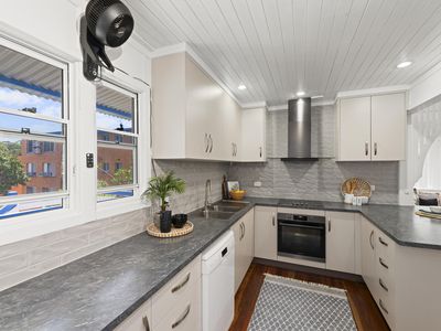 24 Queen Street, North Ward