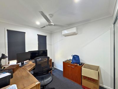 6 Kingfisher Street, Moranbah