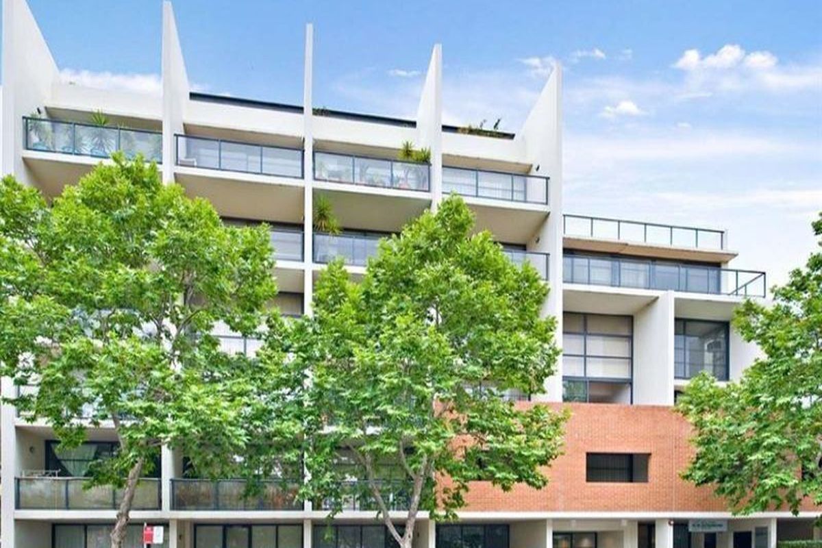 310E / 138-140 Carillon Avenue, Newtown