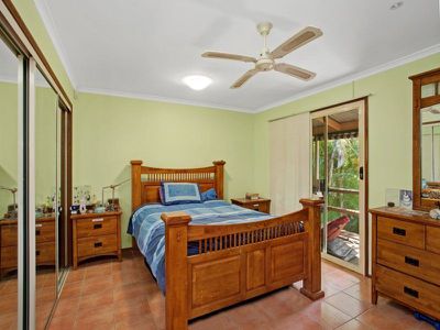 22 Foedera Crescent, Tewantin