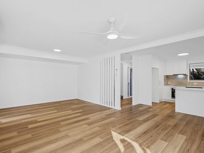 111 / 601 Pine Ridge Road, Biggera Waters