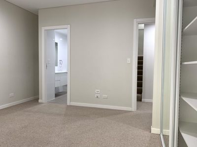 34 / 62-70 Gordon Crescent, Lane Cove