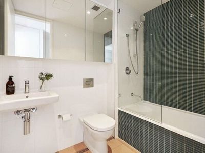 206 / 19-31 Goold Street, Chippendale