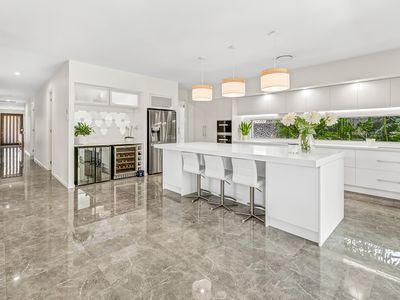 8 Bunderoo Circuit, Pimpama