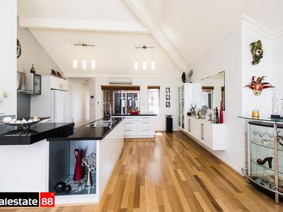 12 / 28 Waterloo Crescent, East Perth